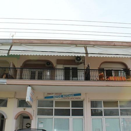Souzana Rooms 1 尼亚普拉加 外观 照片